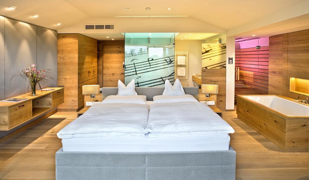Genussdorf Gmachl - Hotel & Spa Bergheim Oda fotoğraf
