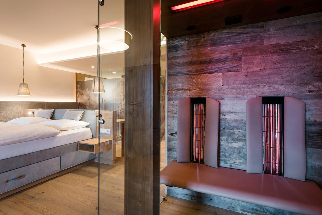 Genussdorf Gmachl - Hotel & Spa Bergheim Dış mekan fotoğraf